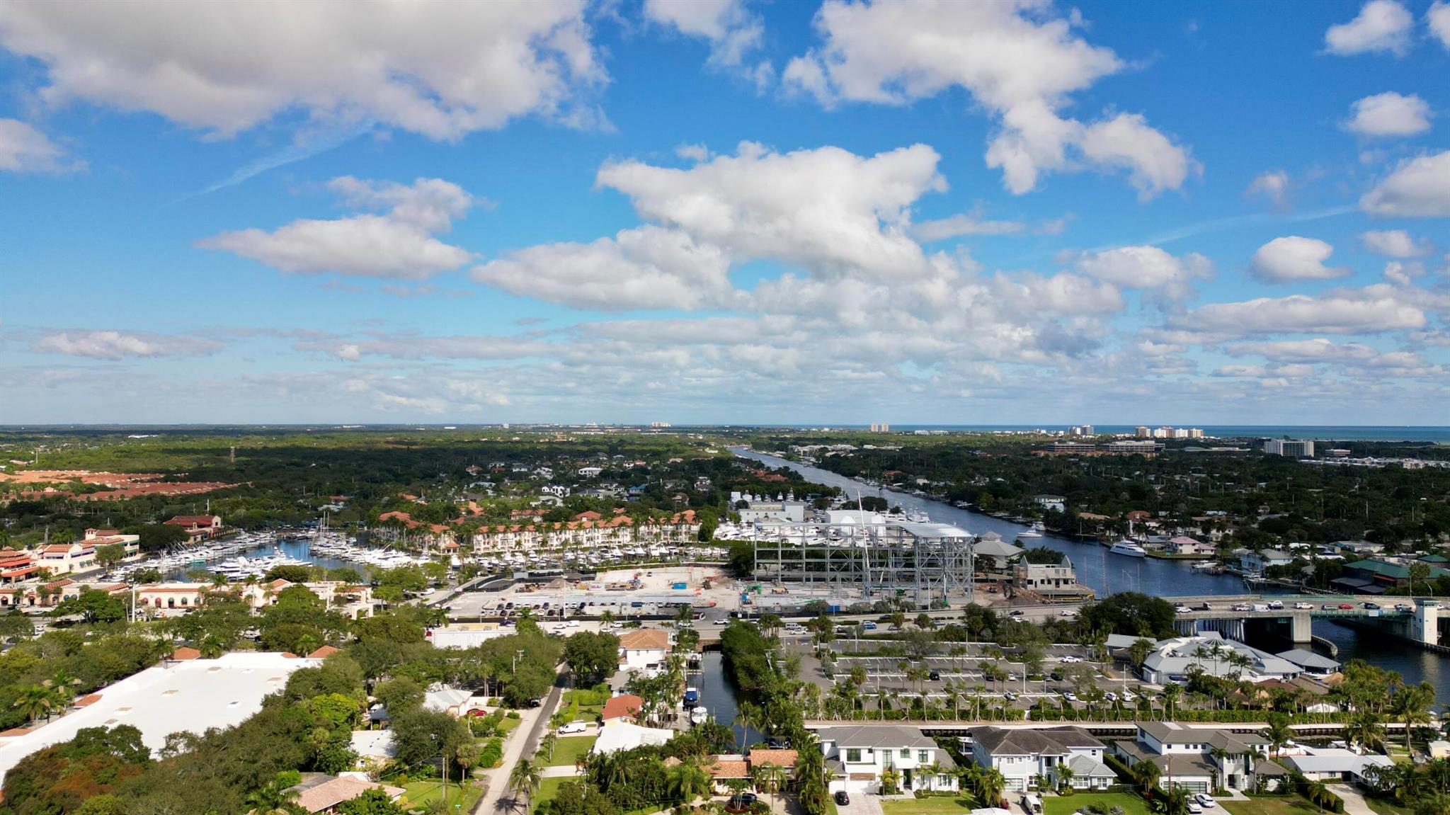 PIRATES COVE - Residential