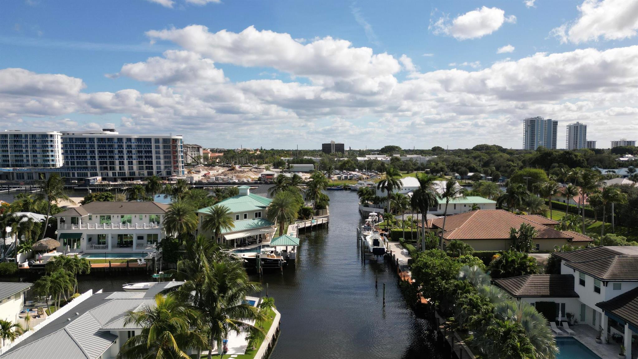 PIRATES COVE - Residential