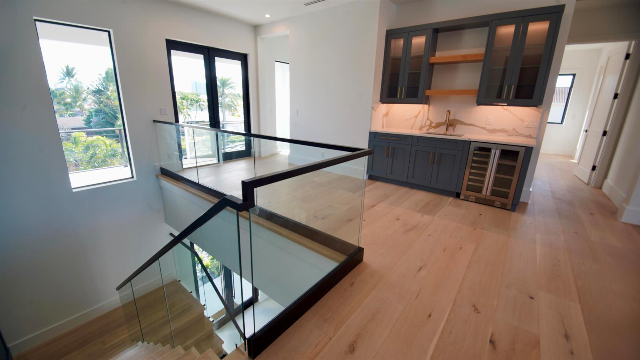 PIRATES COVE - Residential