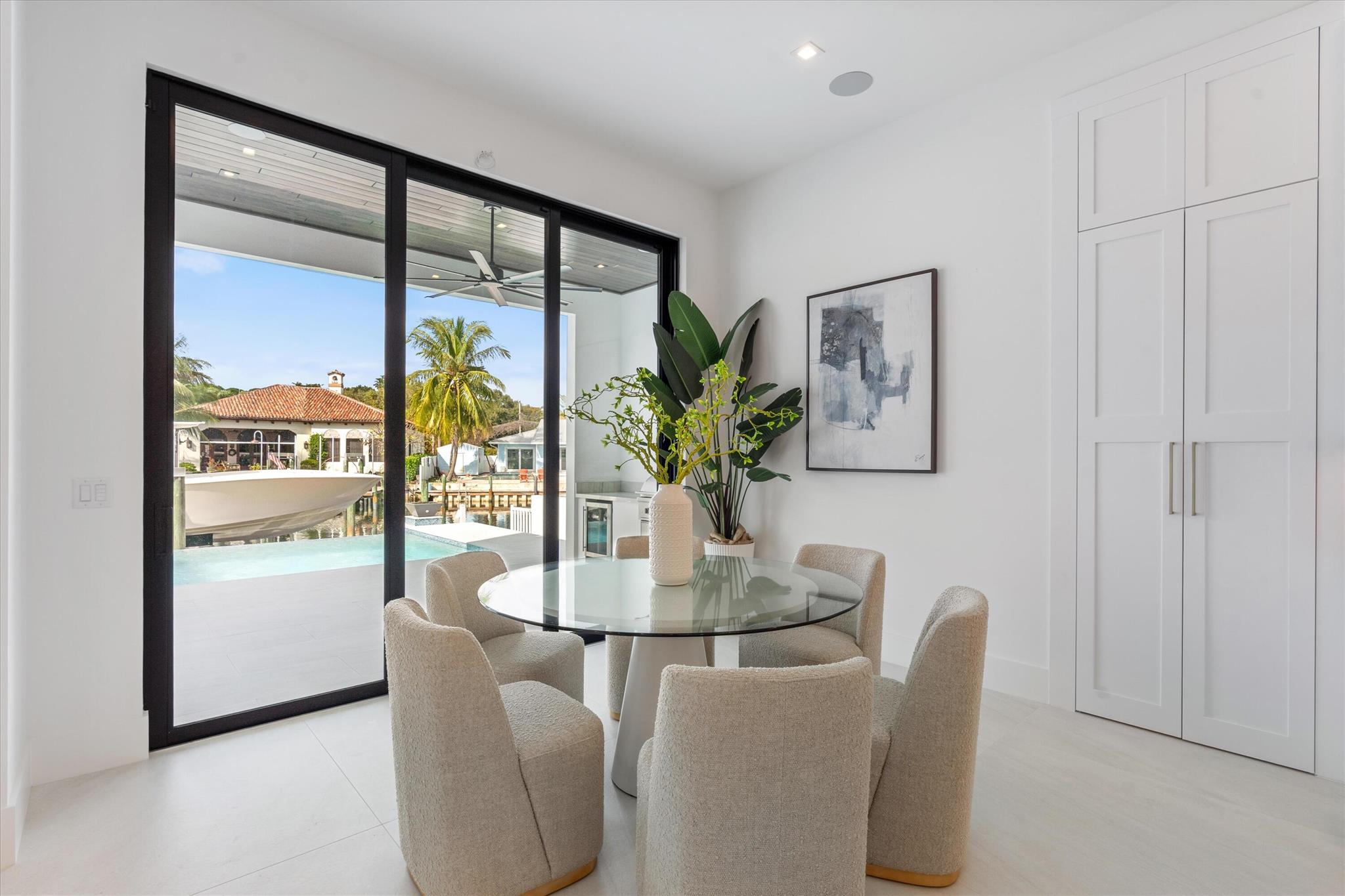 PIRATES COVE - Residential