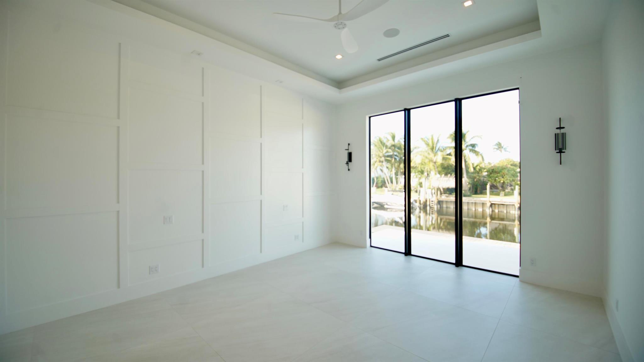 PIRATES COVE - Residential