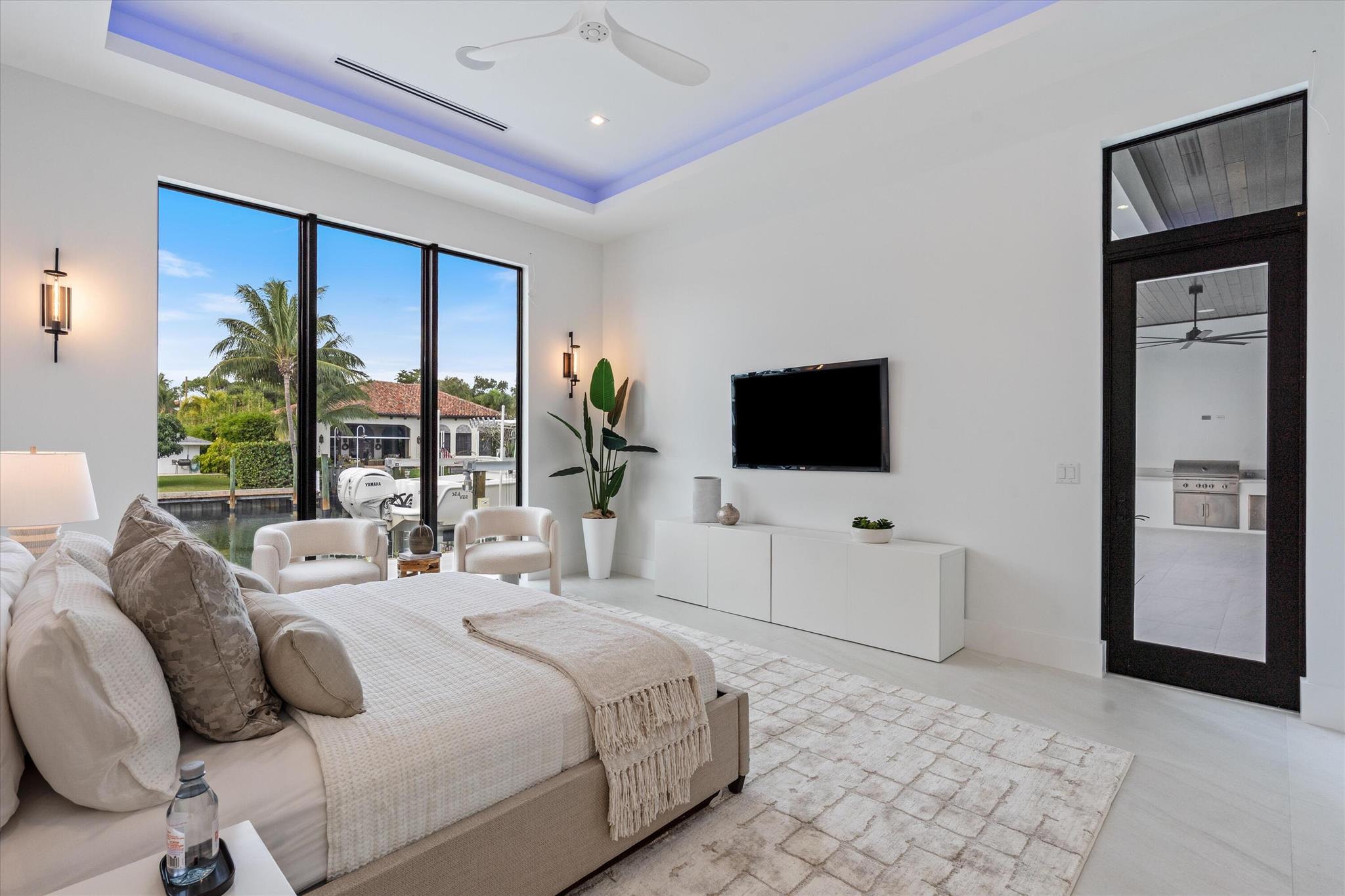 PIRATES COVE - Residential