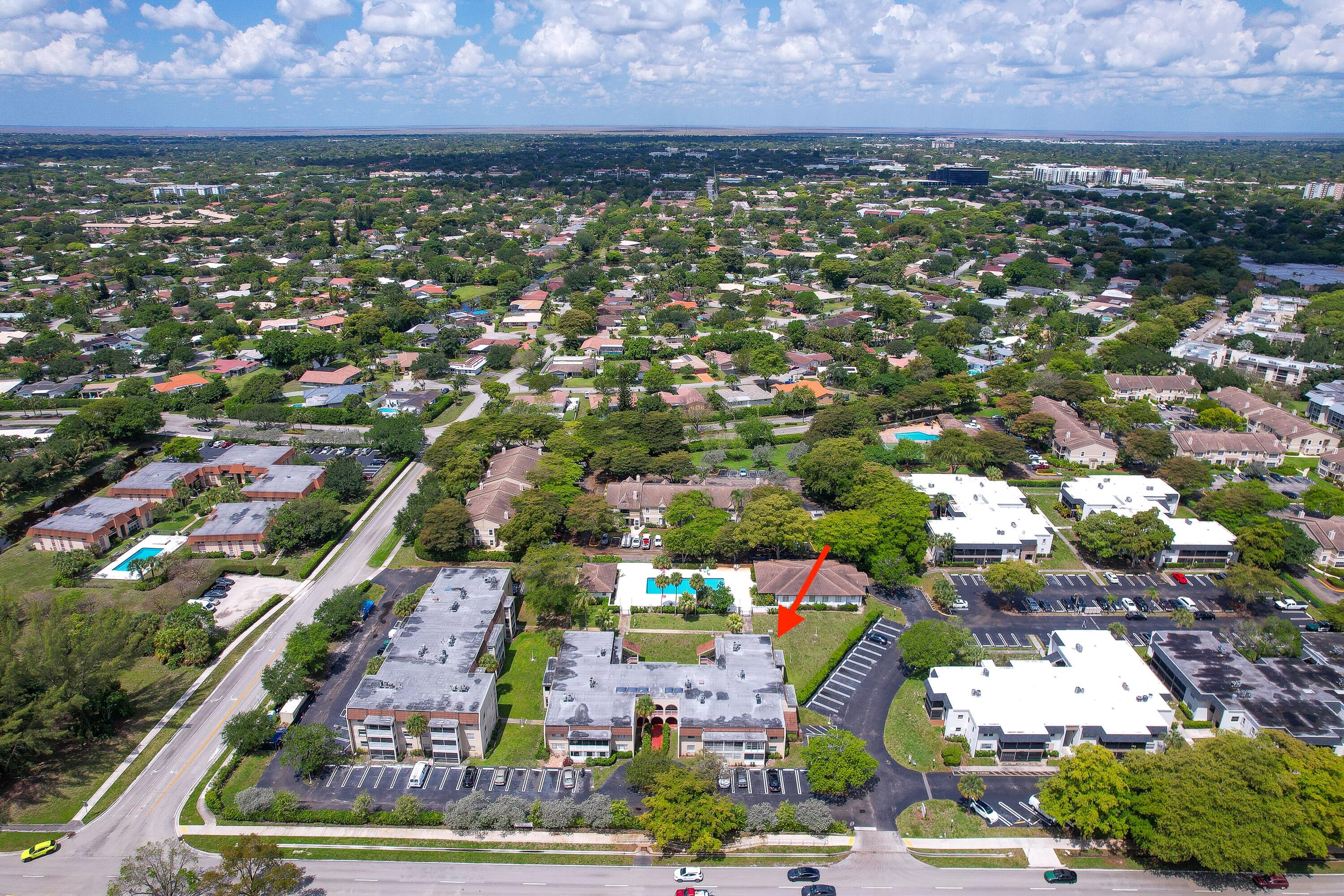 CORAL GARDENS CONDO - Residential