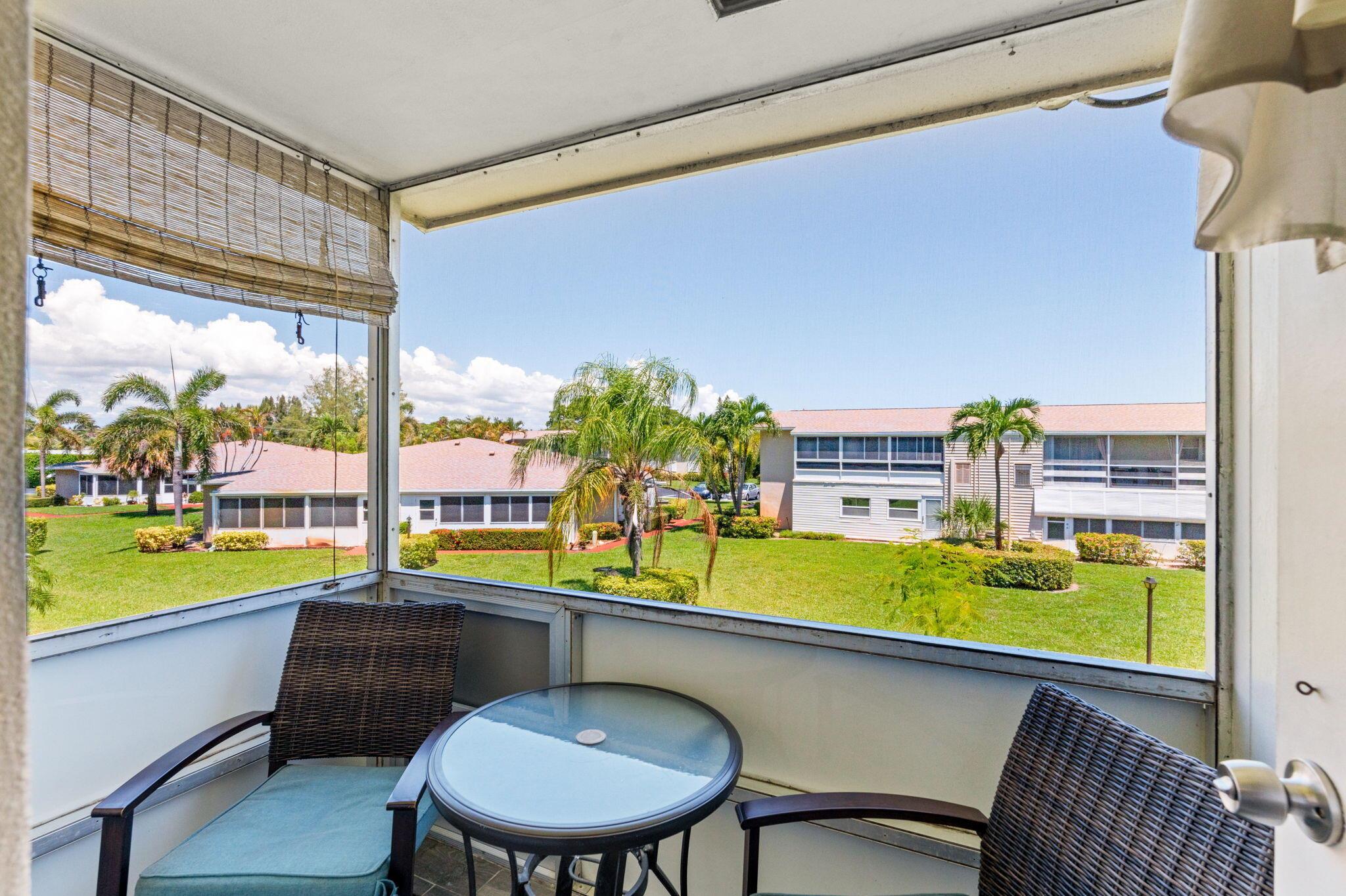 FOUR SEA SUNS CONDOMINIUM - Residential