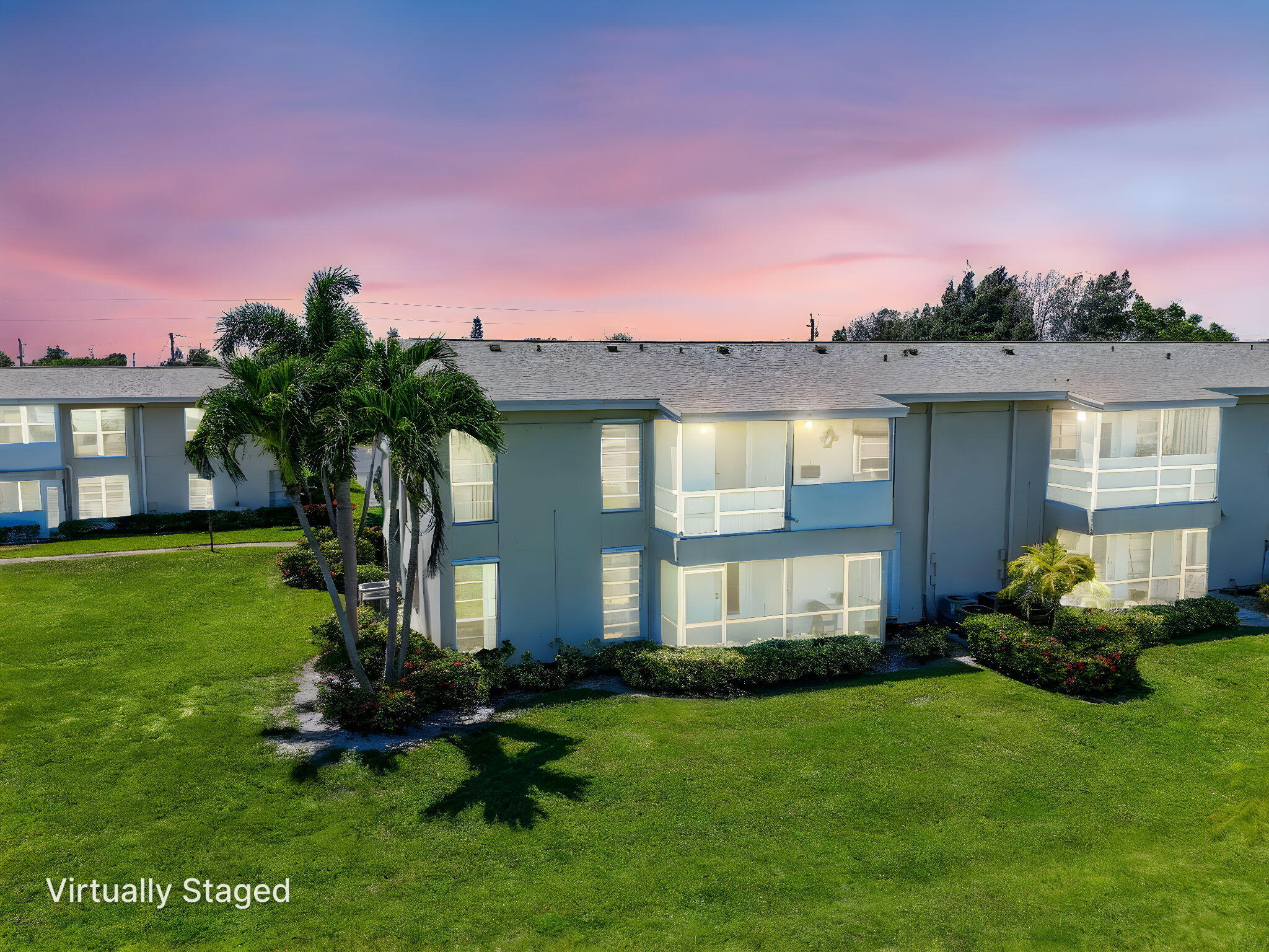 FOUR SEA SUNS CONDOMINIUM - Residential