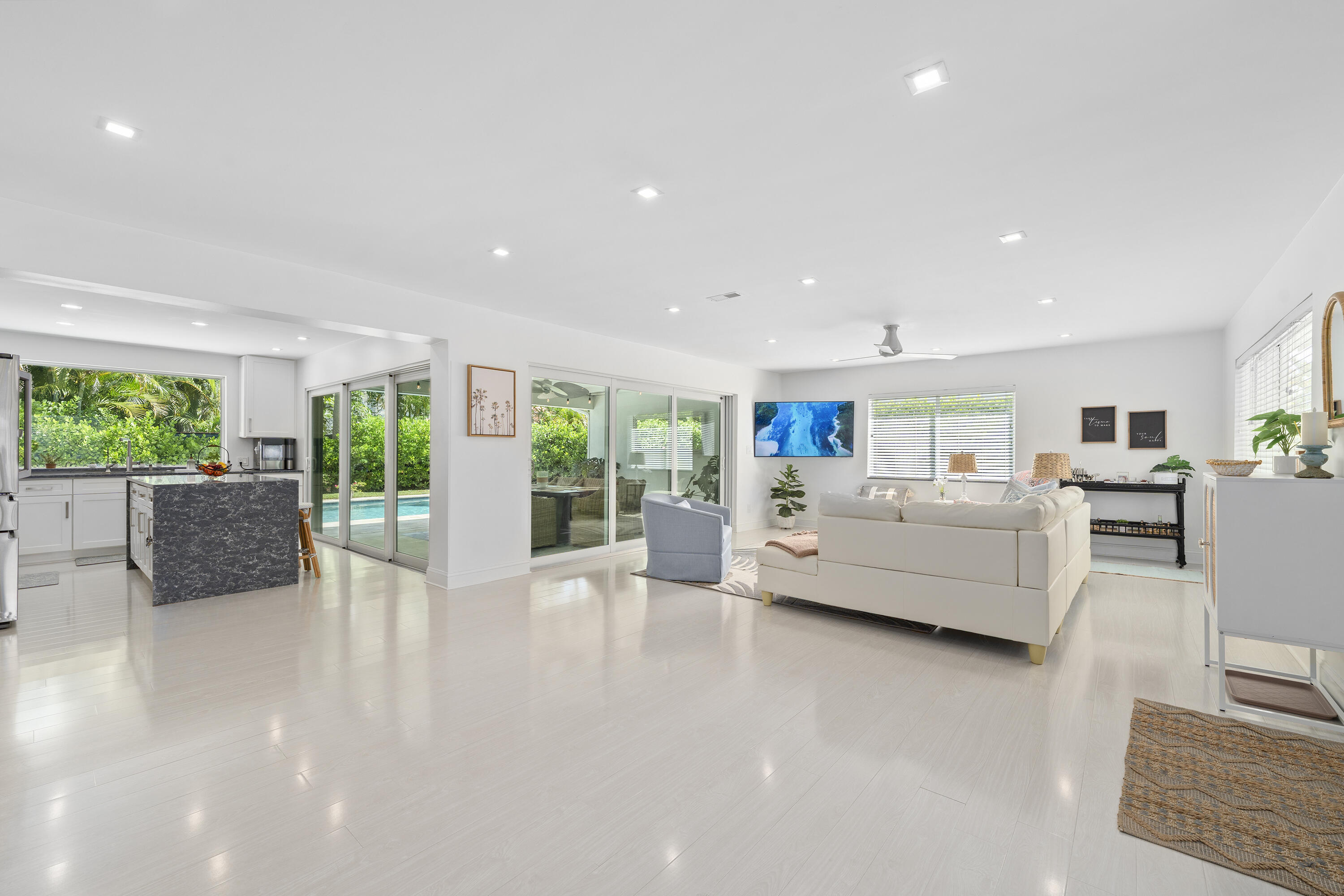 SOUTH PALM PARK - Residential