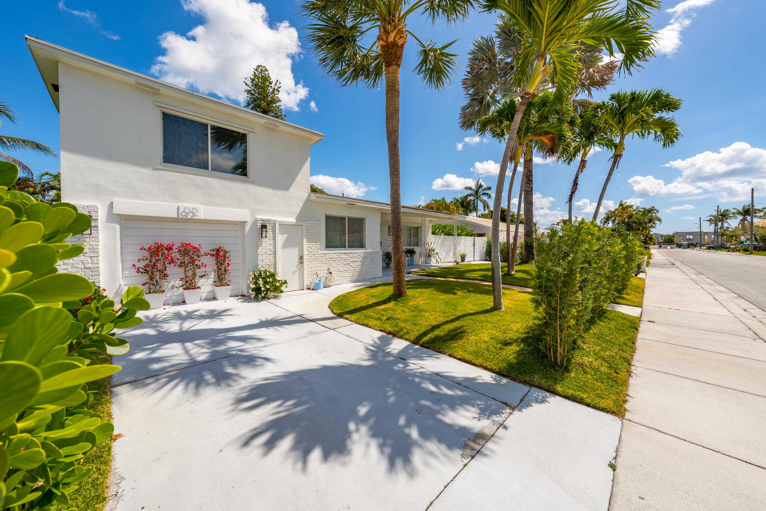 92 S 18th Ave Avenue S