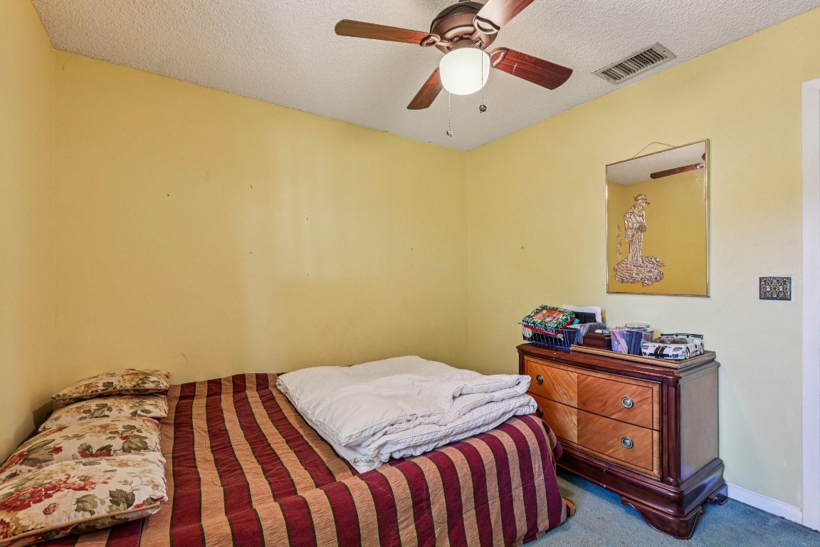 LAKEVIEW HOMES - Residential