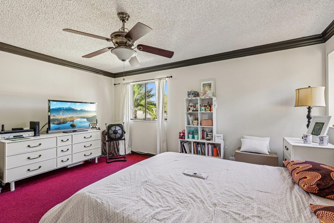 LAKEVIEW HOMES - Residential