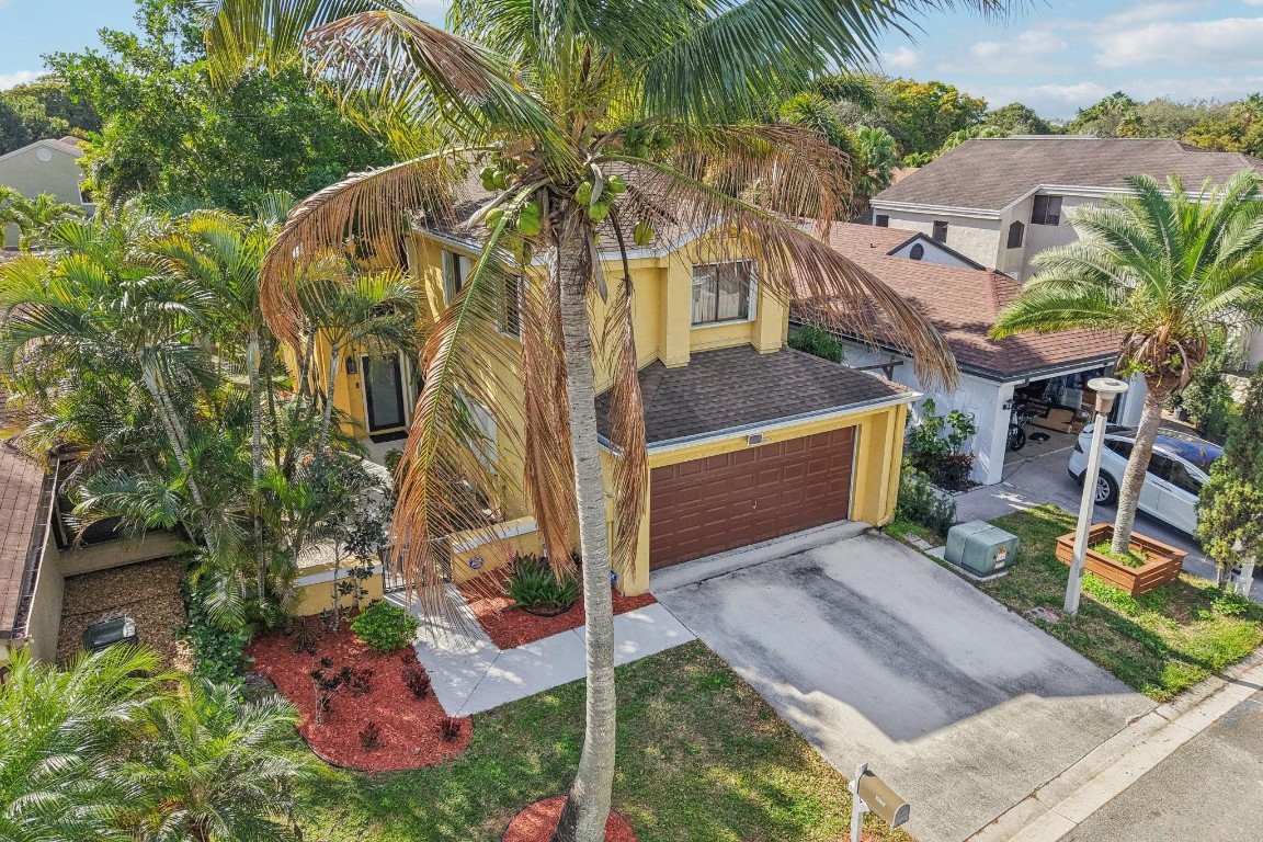 LAKEVIEW HOMES - Residential