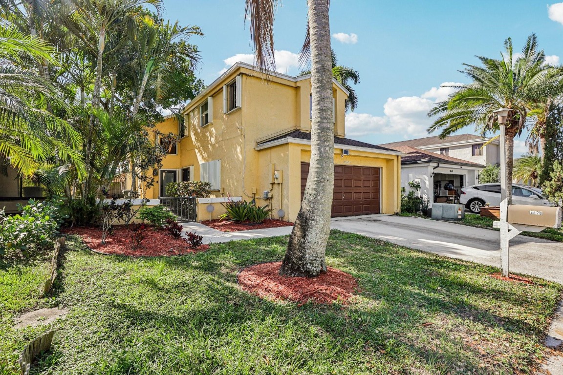 LAKEVIEW HOMES - Residential