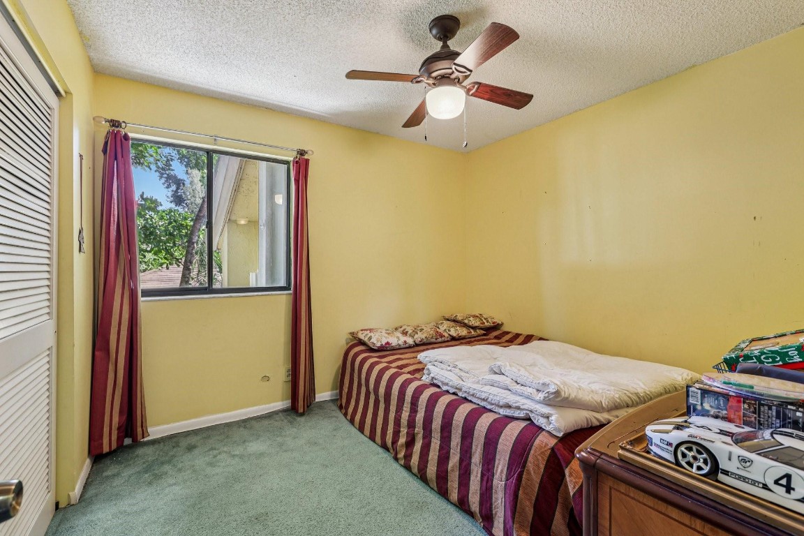 LAKEVIEW HOMES - Residential