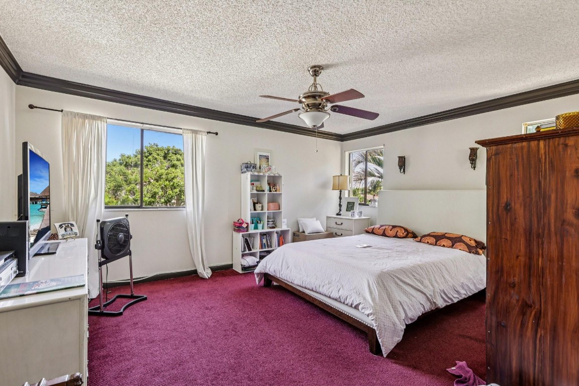 LAKEVIEW HOMES - Residential