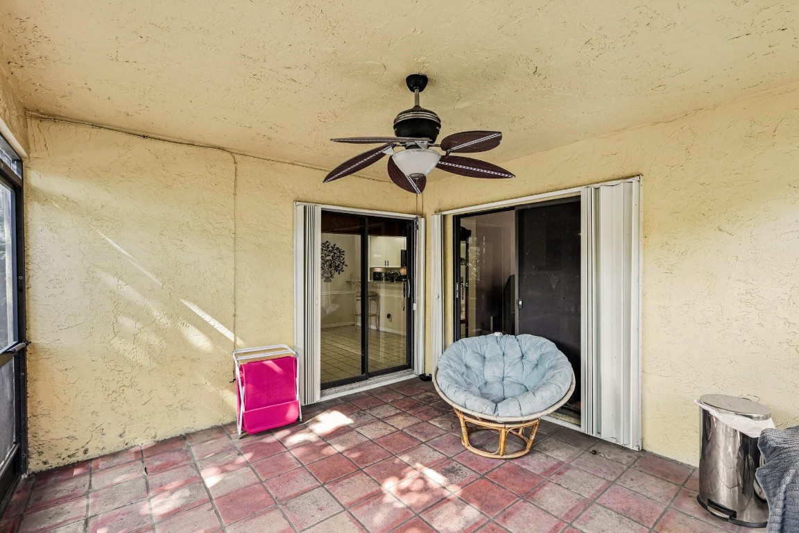 LAKEVIEW HOMES - Residential