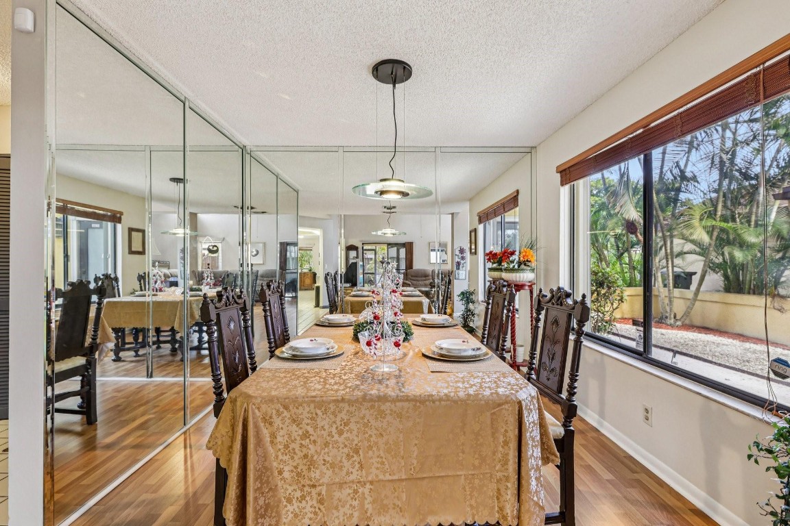 LAKEVIEW HOMES - Residential