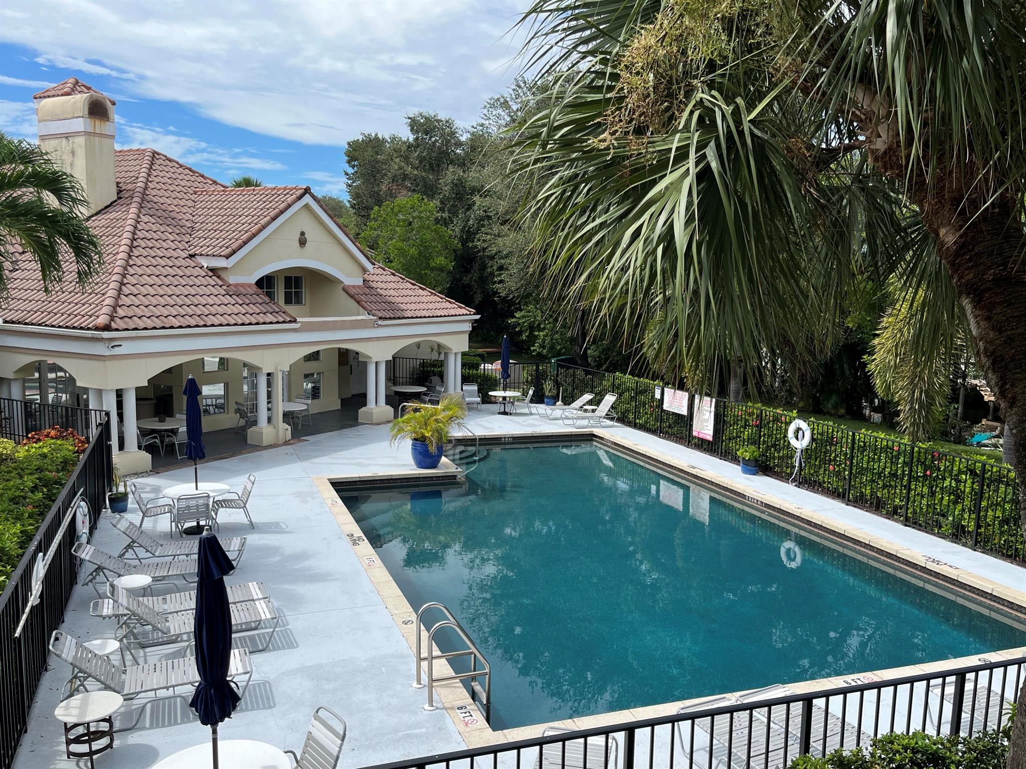 CASABLANCA ISLES CONDO - Residential Lease