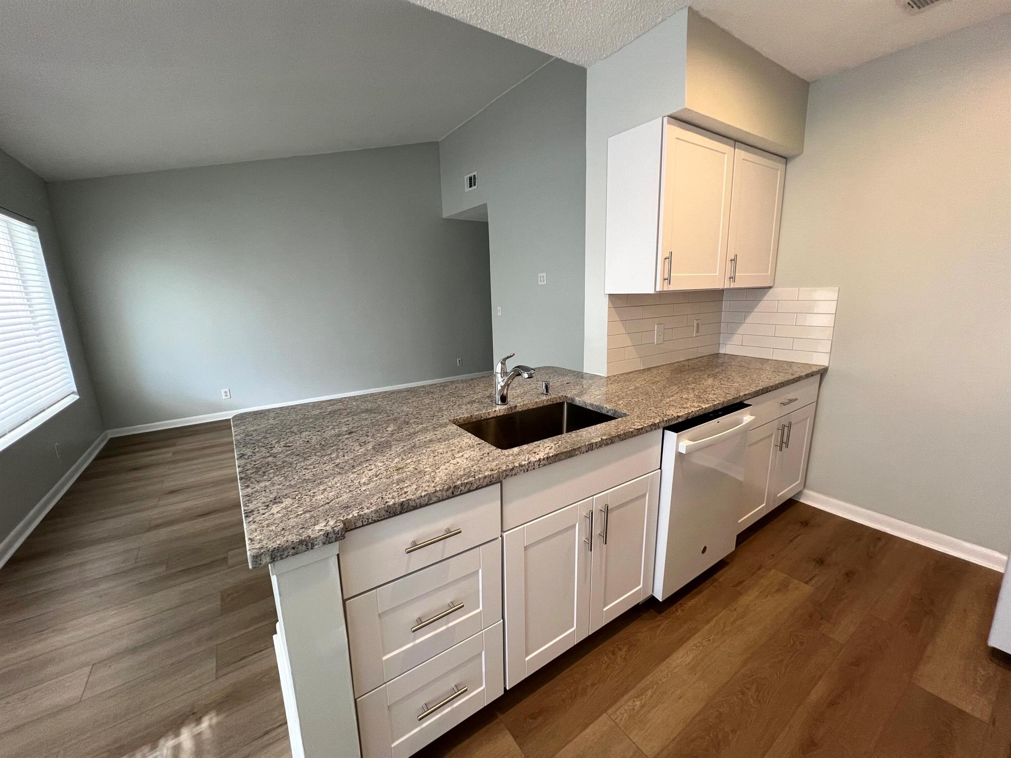 CASABLANCA ISLES CONDO - Residential Lease