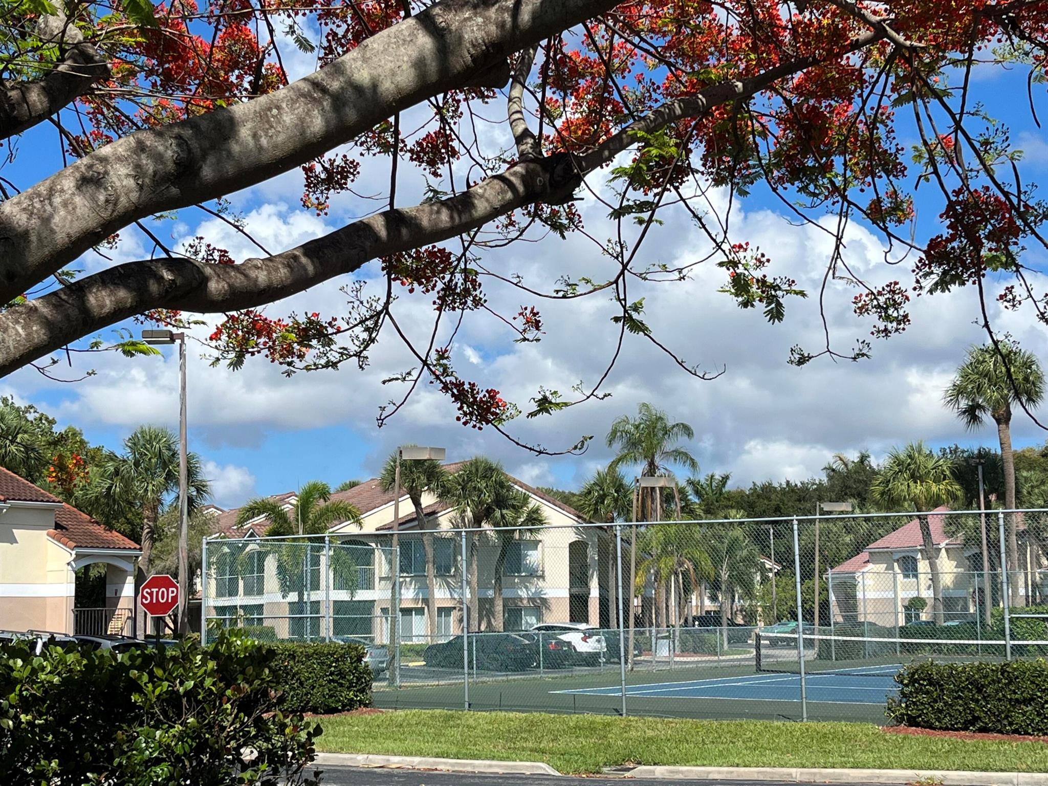 CASABLANCA ISLES CONDO - Residential Lease