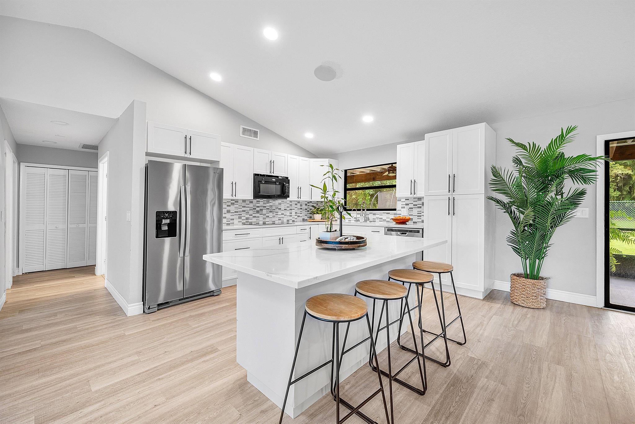 SUGAR POND MANOR OF WELLI - Residential Lease