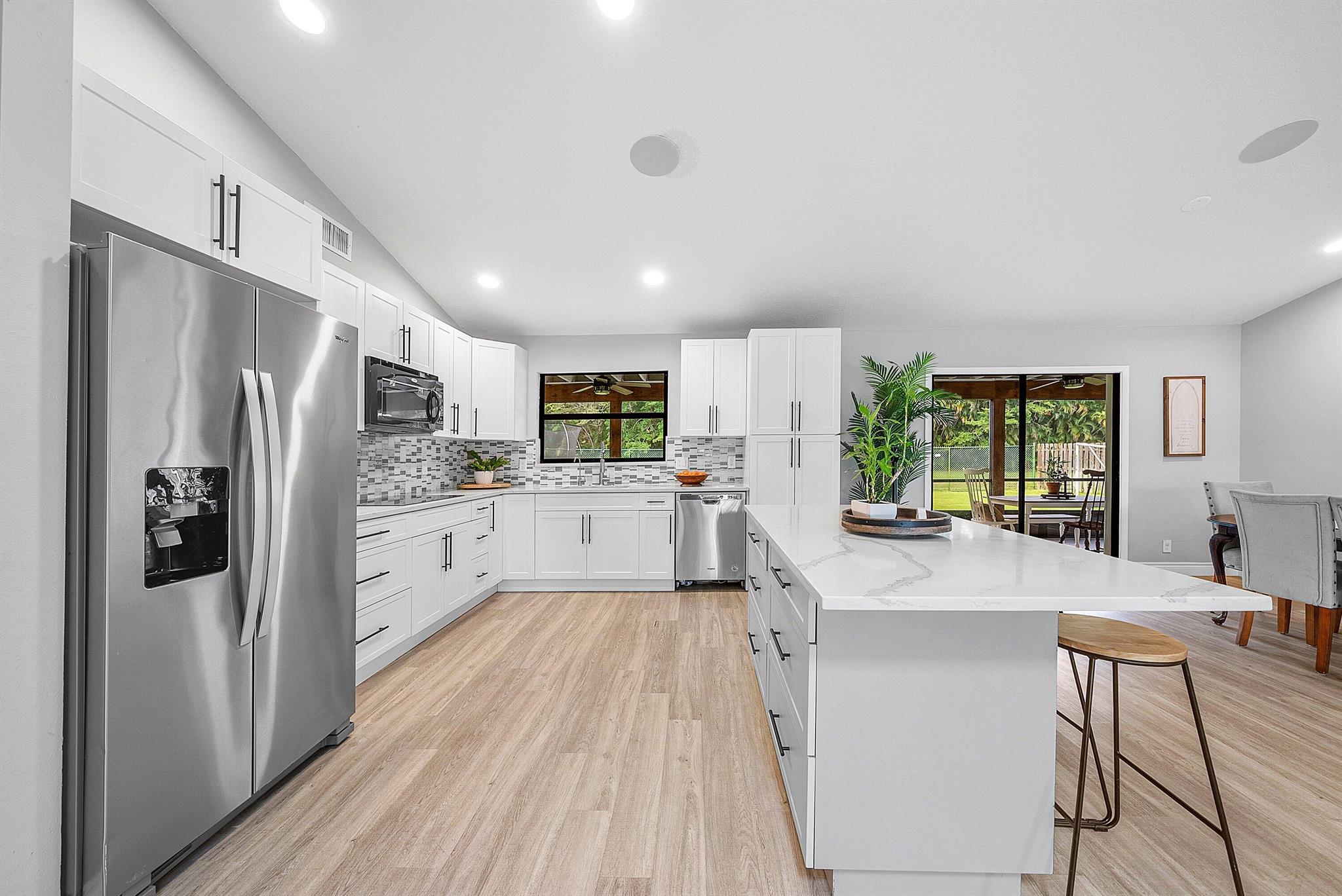 SUGAR POND MANOR OF WELLI - Residential Lease