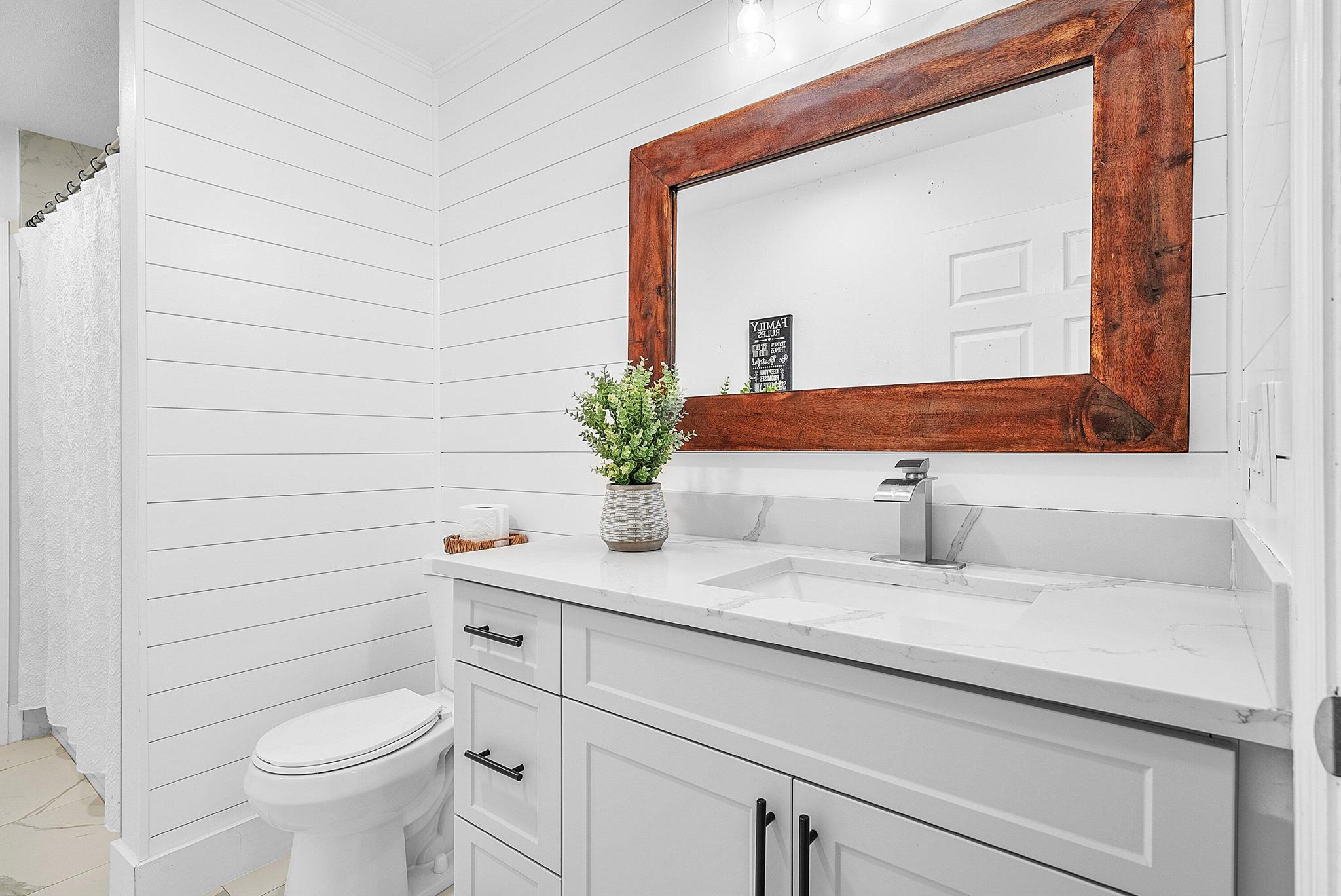 SUGAR POND MANOR OF WELLI - Residential Lease