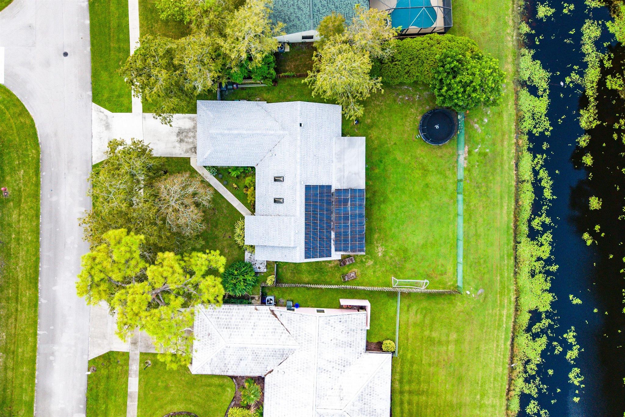 SUGAR POND MANOR OF WELLI - Residential Lease