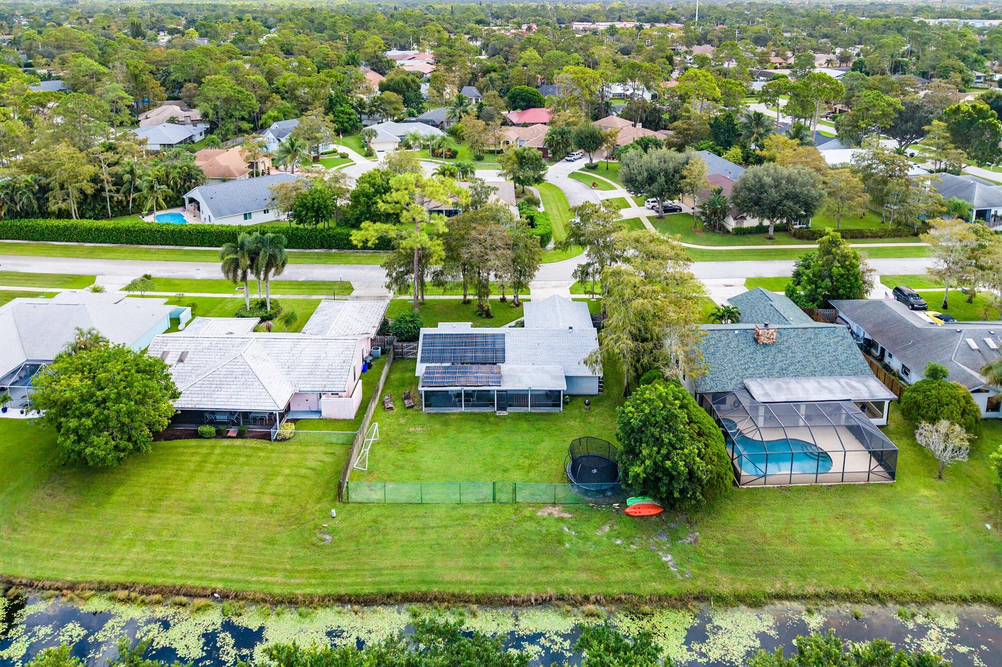 SUGAR POND MANOR OF WELLI - Residential Lease