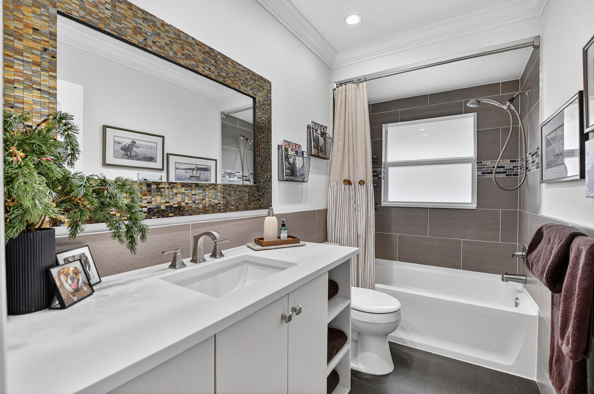 CAMINO GARDENS SEC 3 - Residential