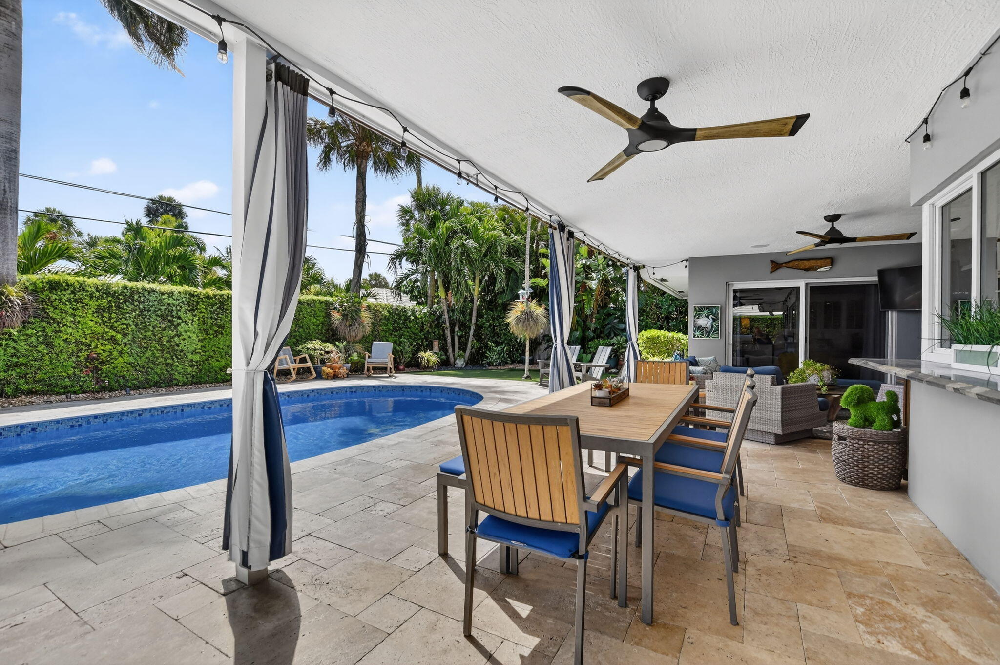 CAMINO GARDENS SEC 3 - Residential