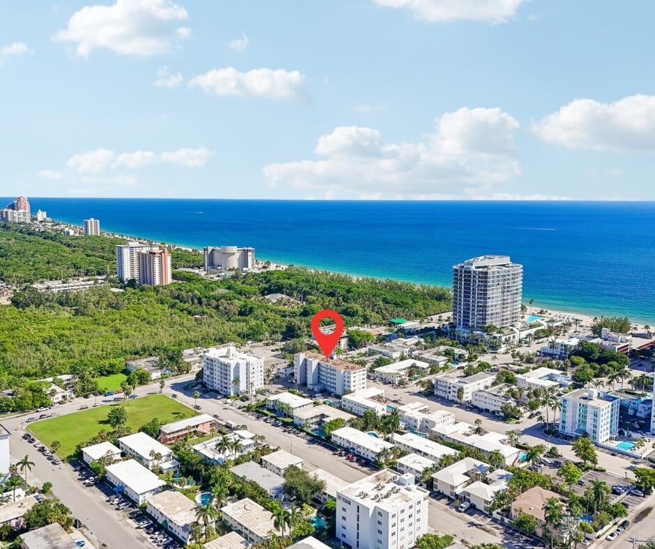 Photo of 711 N Birch Road #204, Fort Lauderdale, FL 33304 (MLS # B26089155)