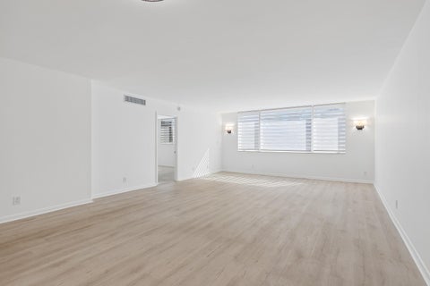 Tiny photo for 711 N Birch Road #204, Fort Lauderdale, FL 33304 (MLS # B26089155)