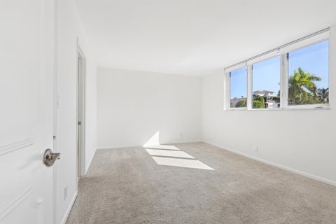 Tiny photo for 711 N Birch Road #204, Fort Lauderdale, FL 33304 (MLS # B26089155)