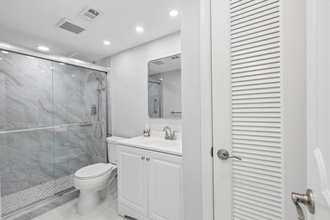 Tiny photo for 711 N Birch Road #204, Fort Lauderdale, FL 33304 (MLS # B26089155)