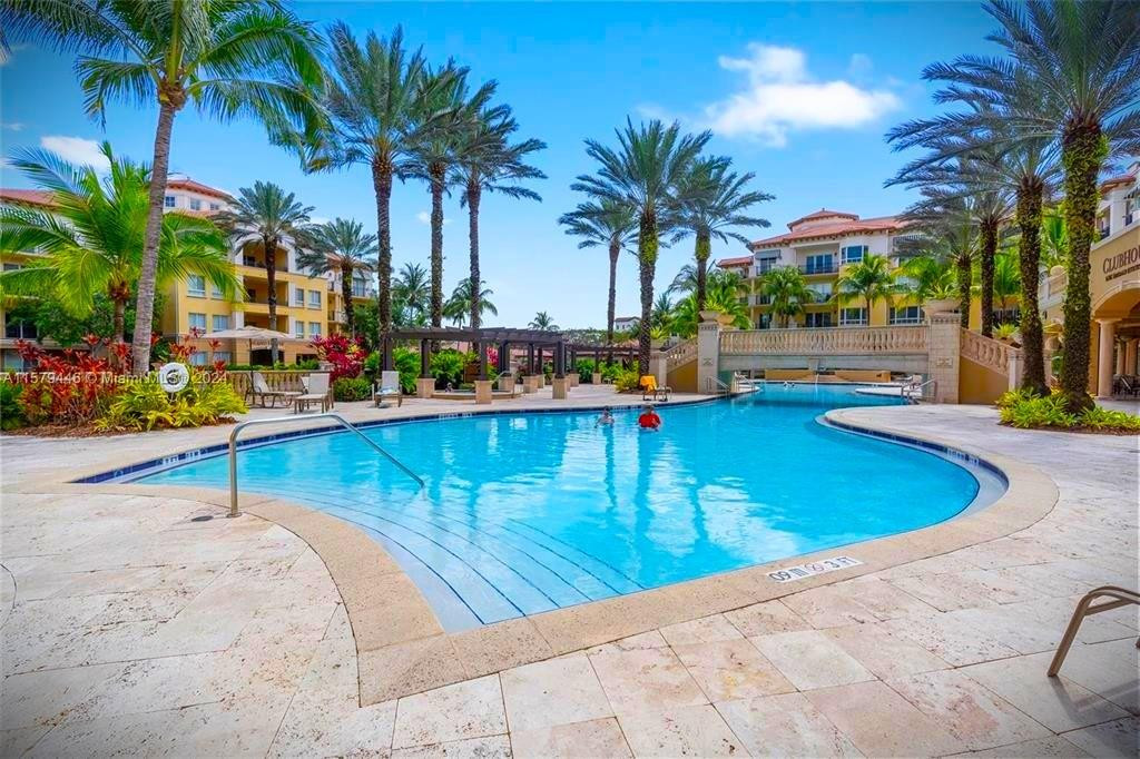 The Palms at Weston - Residential