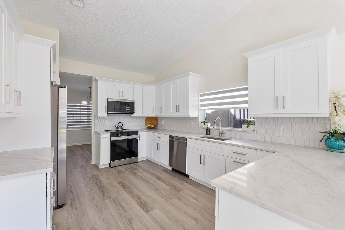 AMERITRAIL SECTION ONE - Residential