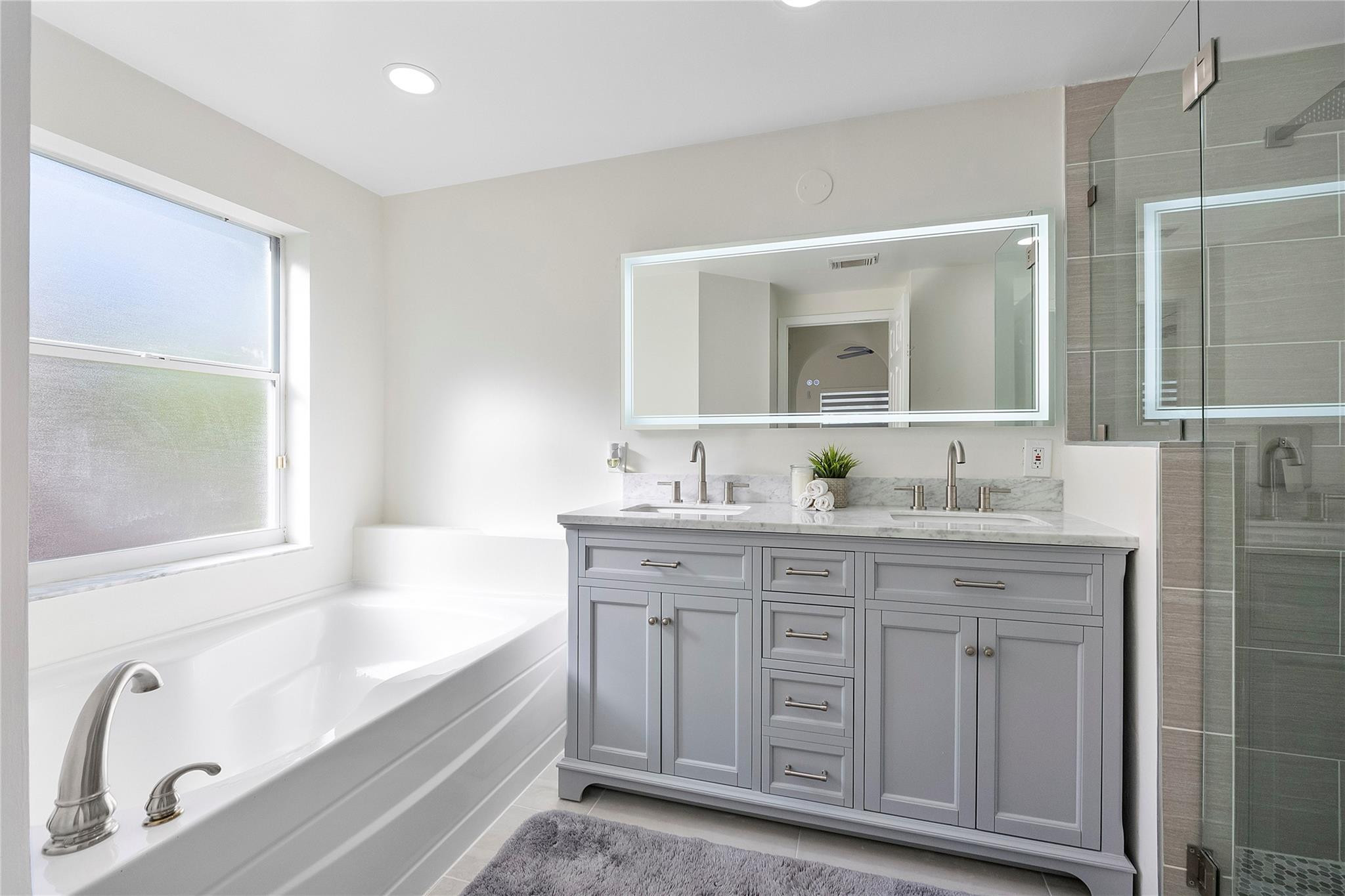 AMERITRAIL SECTION ONE - Residential