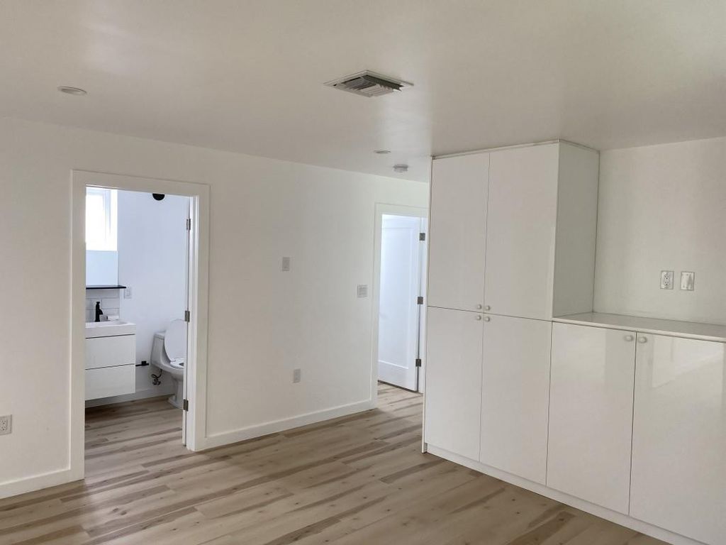 Photo of 55 SE 13th Street, Dania Beach, FL 33004 (MLS # F10556375)