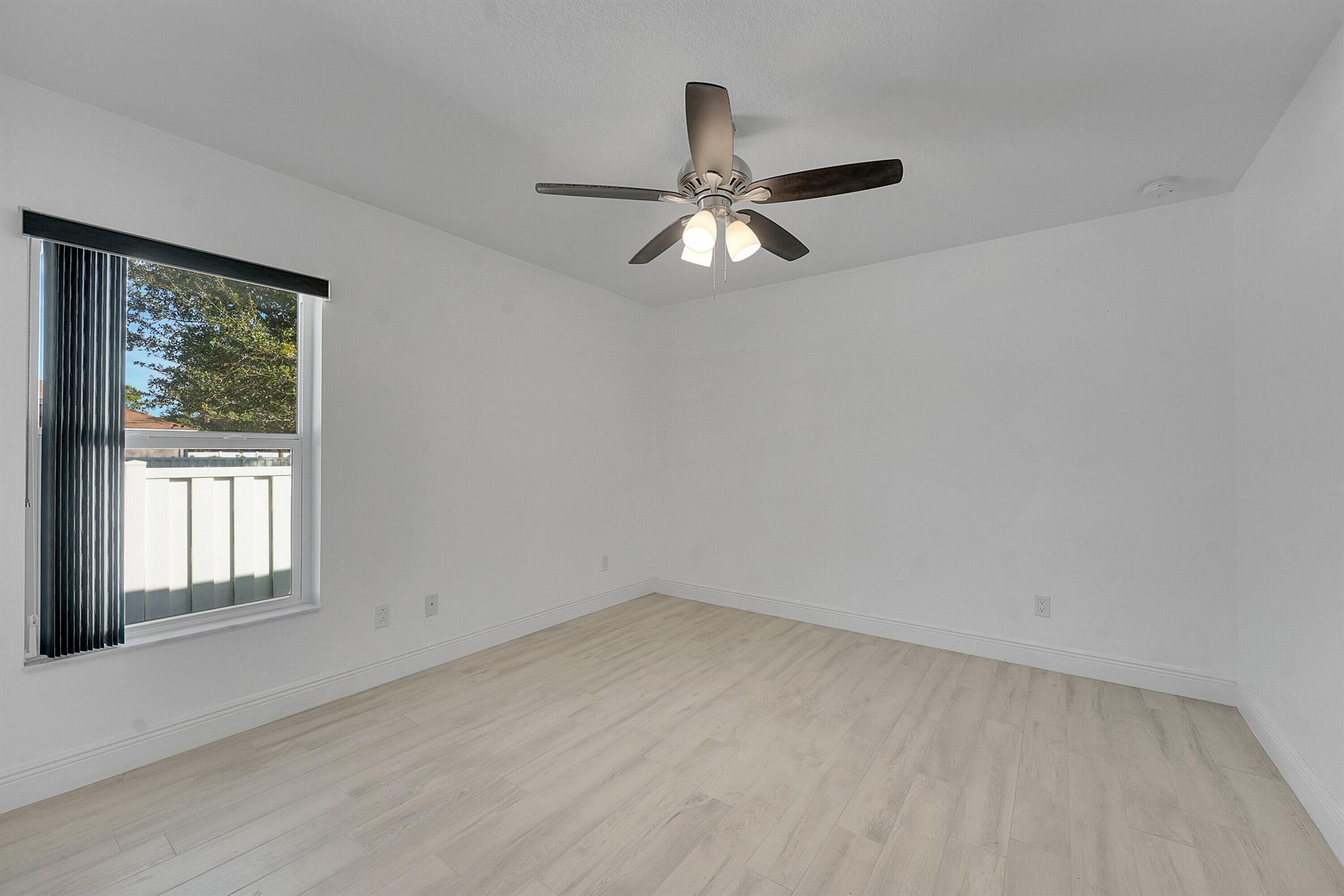 PORT ST LUCIE SECTION 13 - Residential Lease