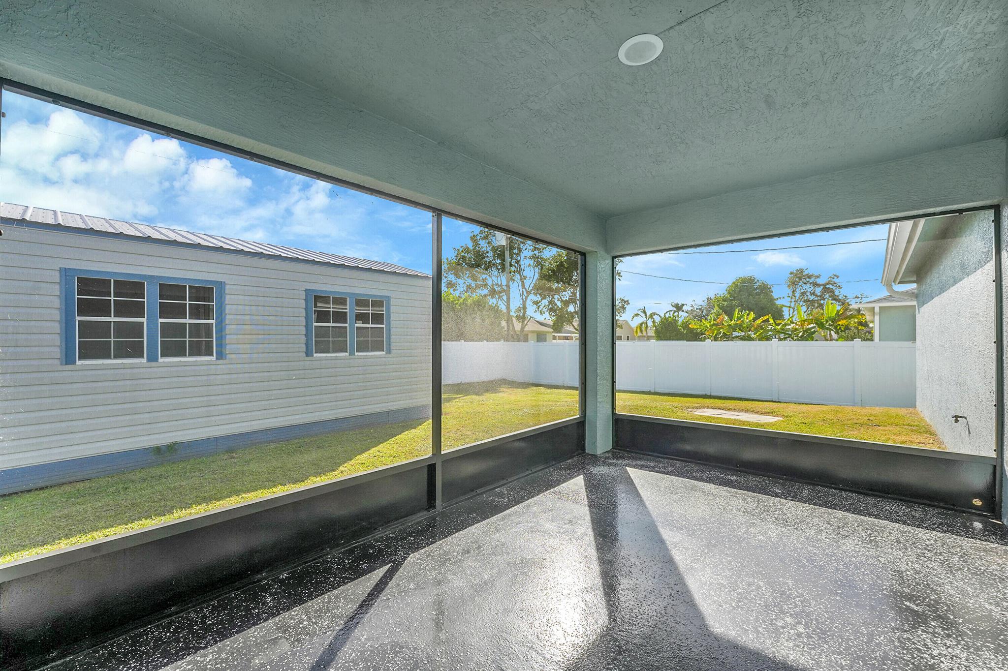 PORT ST LUCIE SECTION 13 - Residential Lease