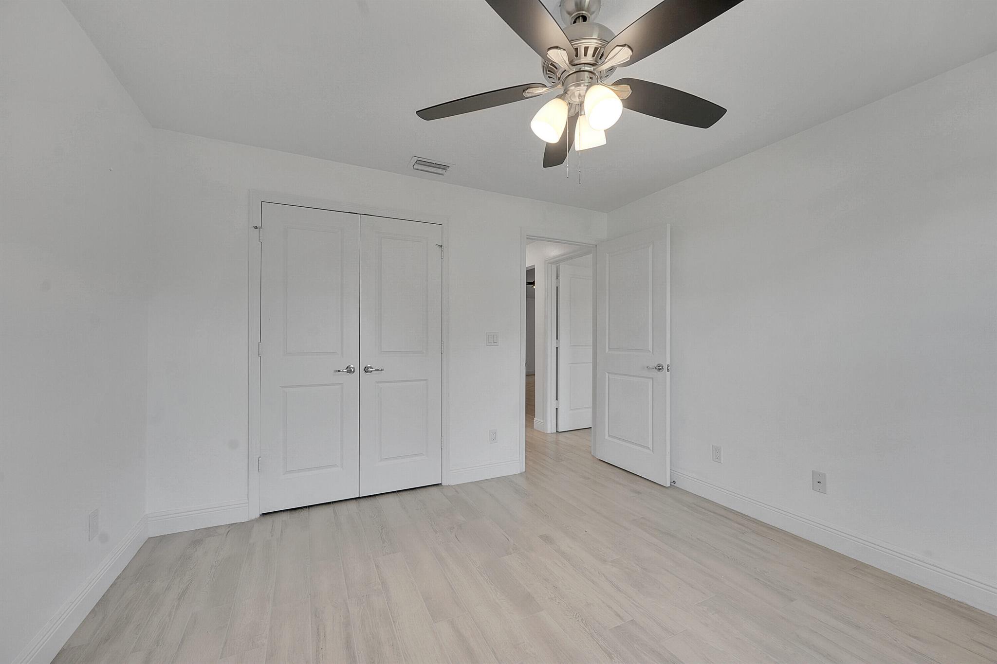 PORT ST LUCIE SECTION 13 - Residential Lease