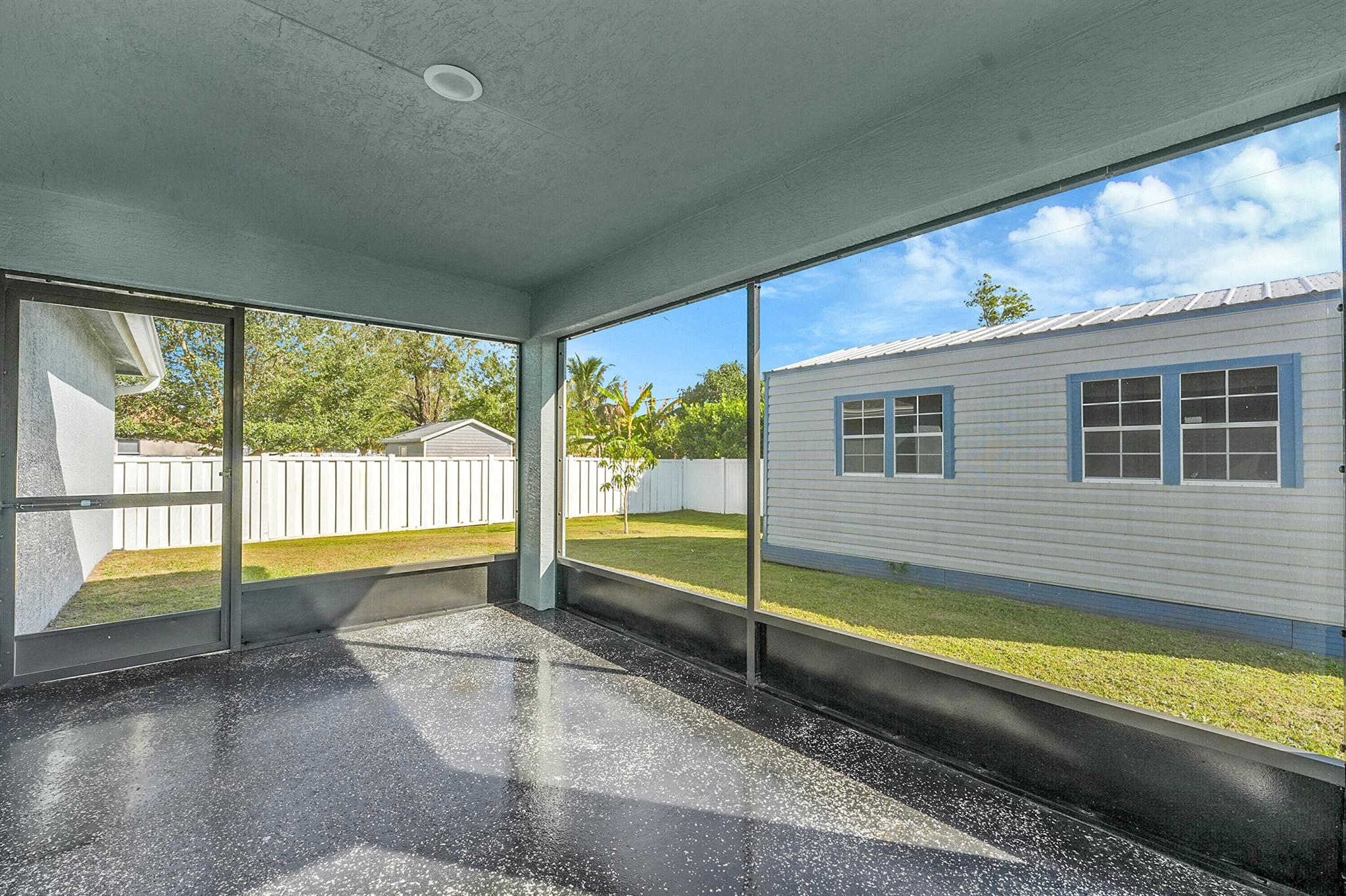 PORT ST LUCIE SECTION 13 - Residential Lease