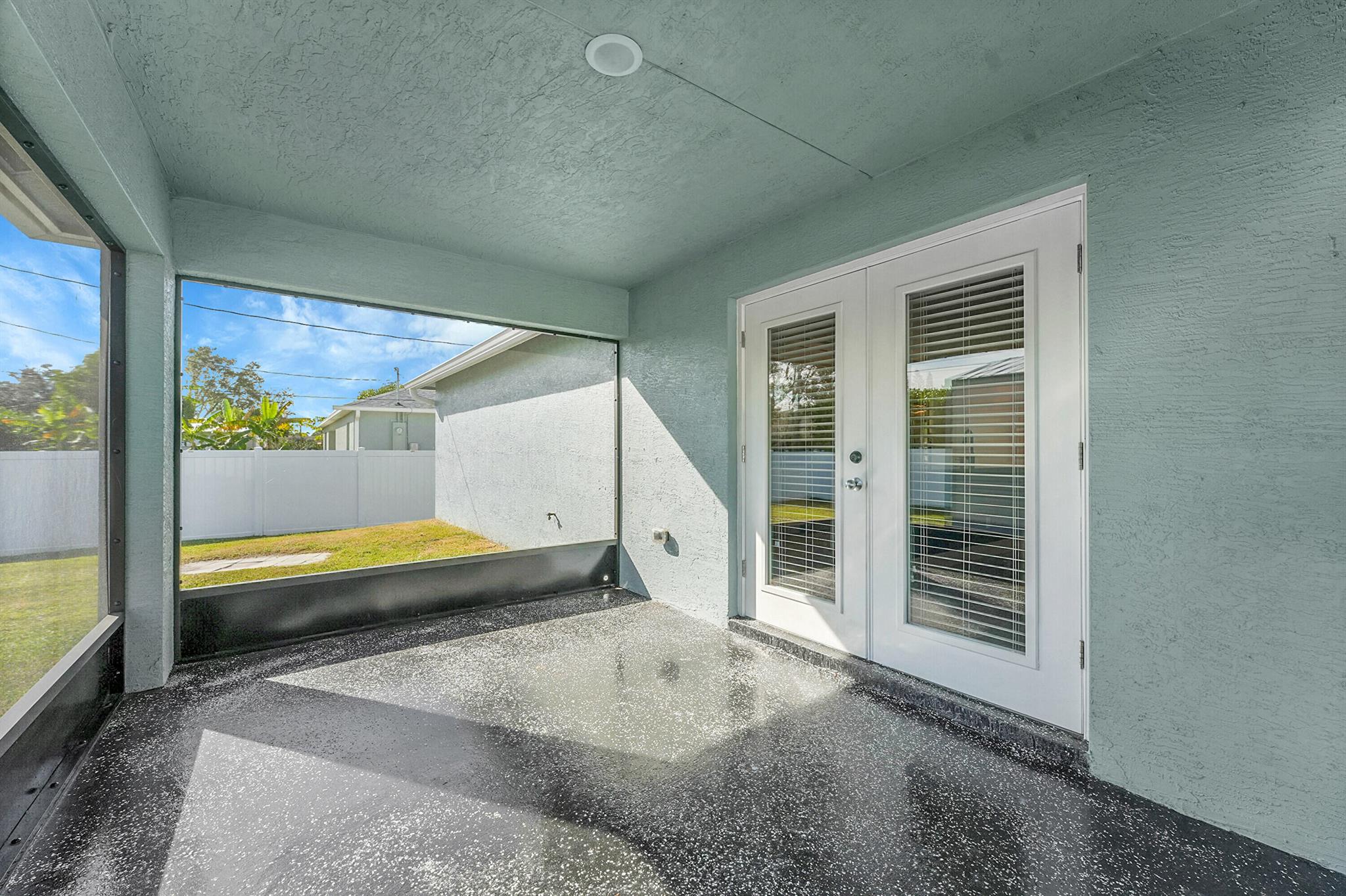 PORT ST LUCIE SECTION 13 - Residential Lease