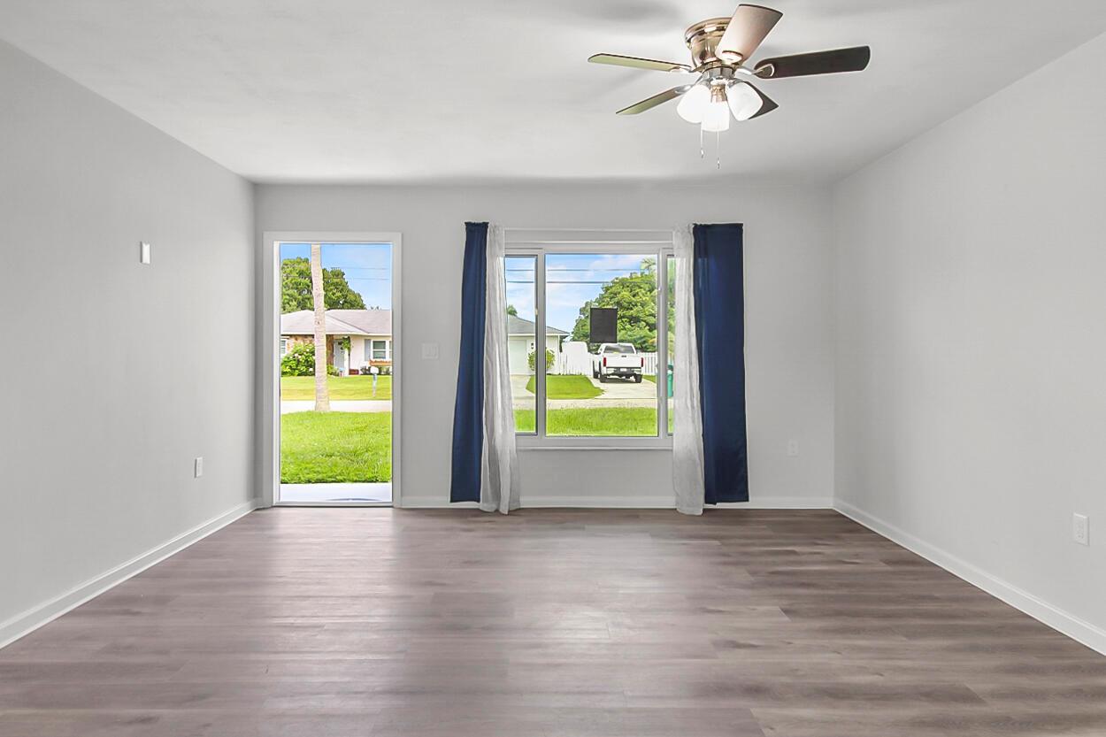 RIVER PARK - Residential