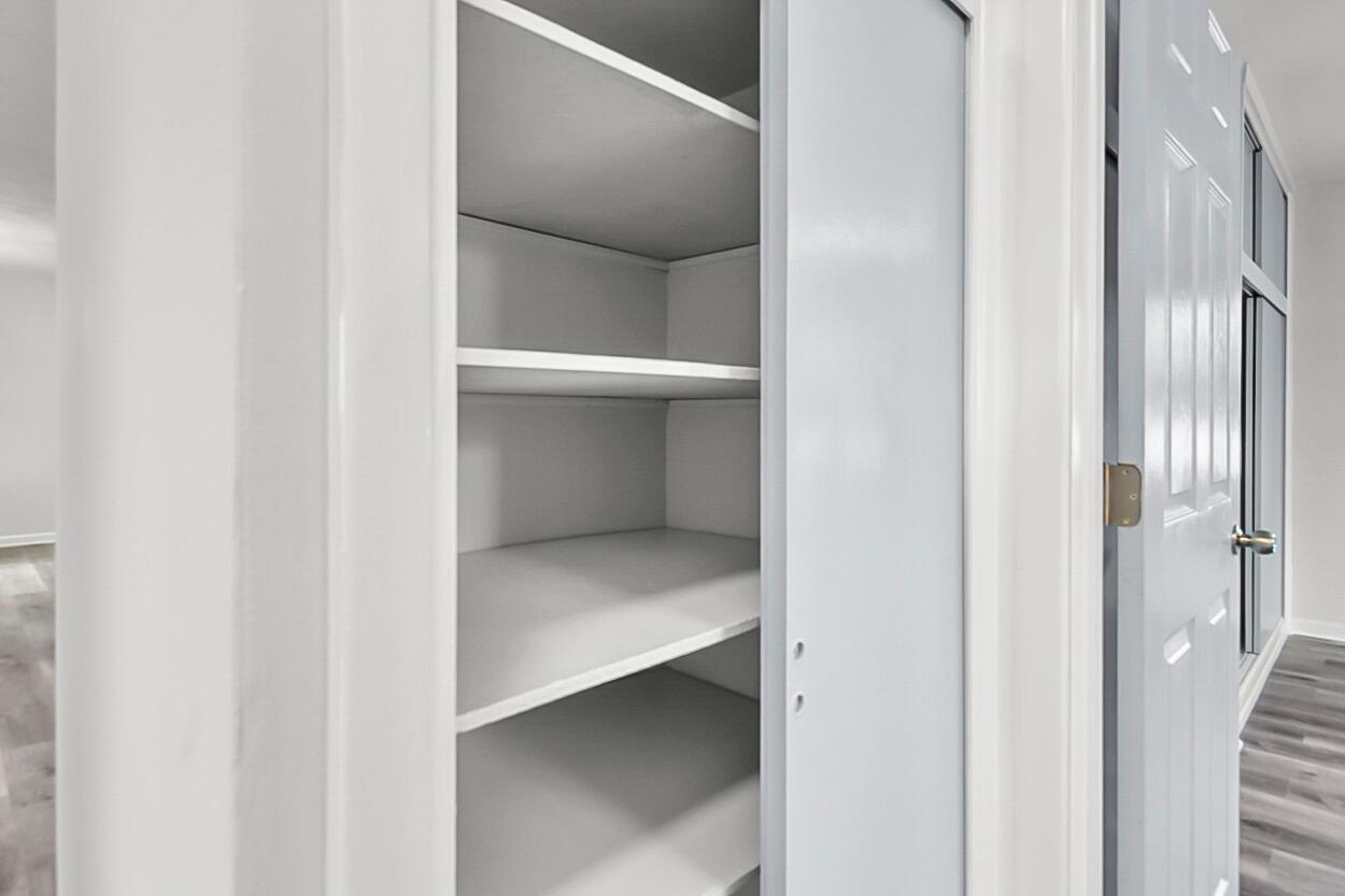 RIVER PARK - Residential