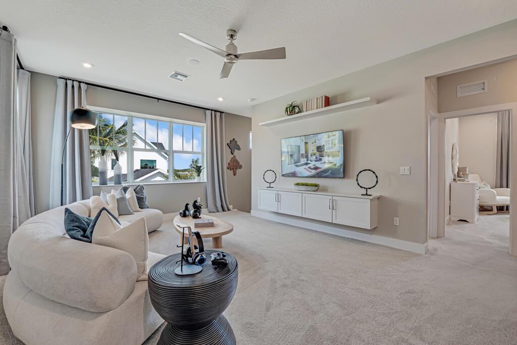 NEWFIELD - Residential Lease