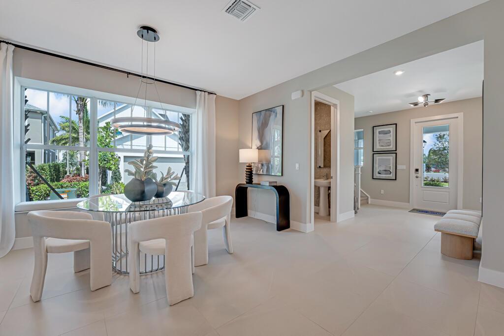 NEWFIELD - Residential Lease