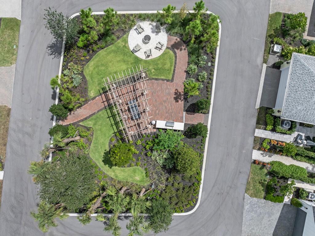 NEWFIELD - Residential Lease