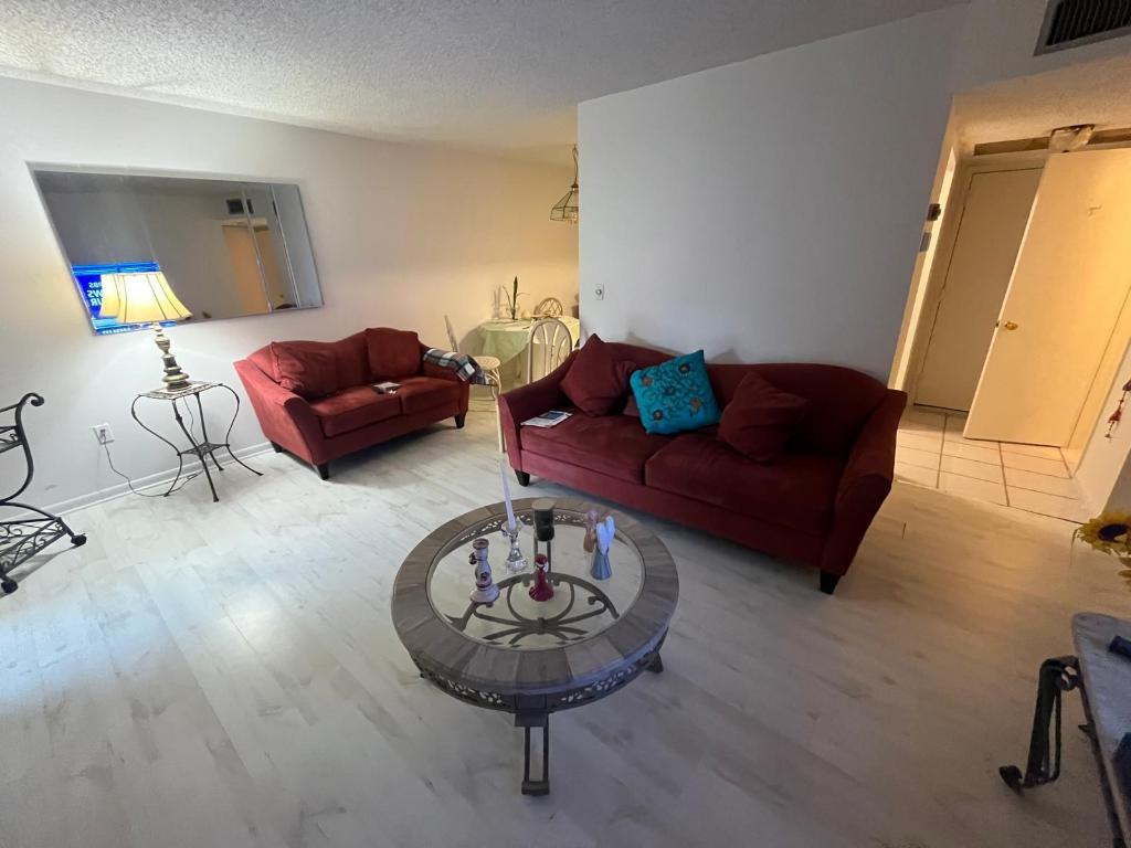SABAL PALM VILLAGE CONDO - Residential