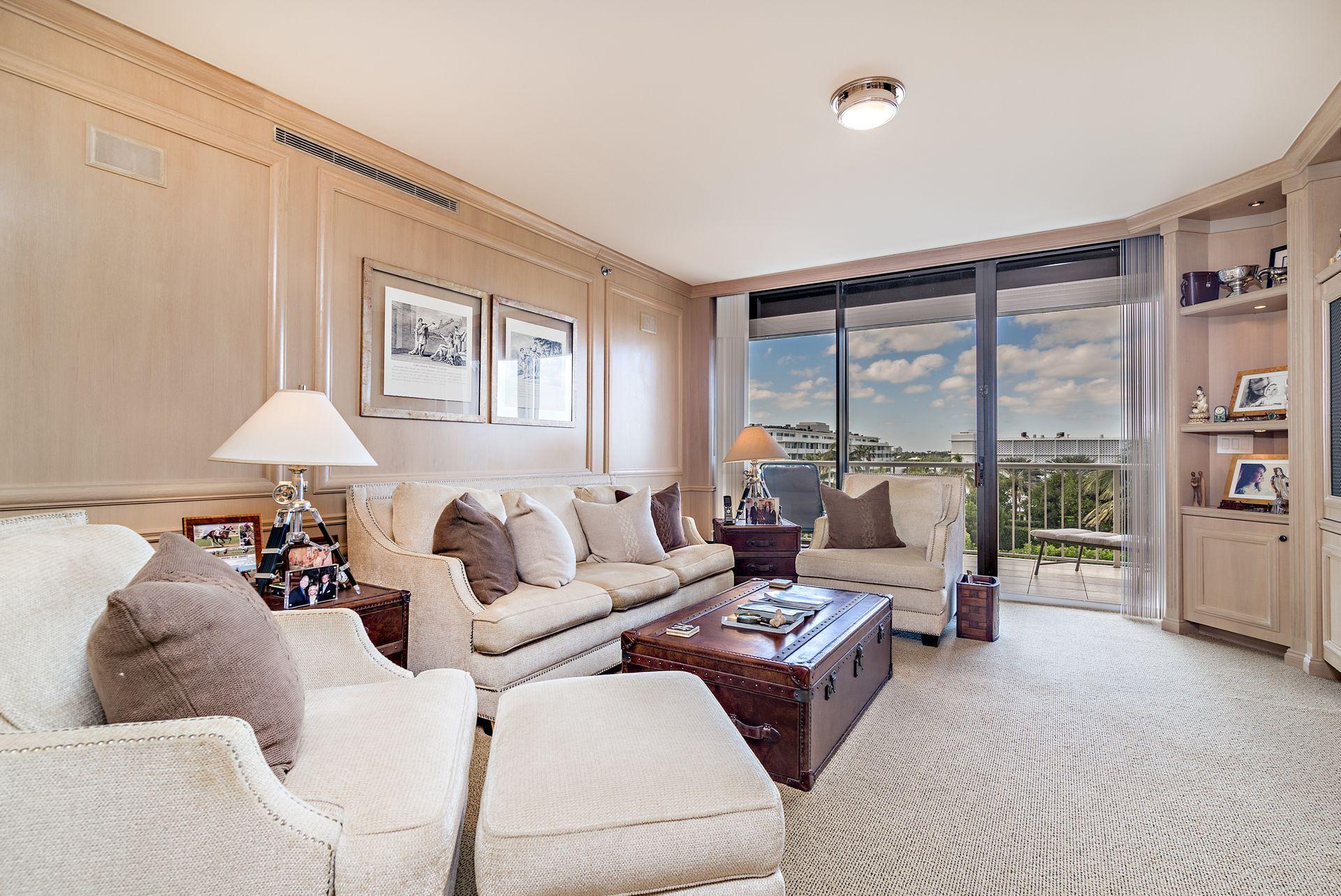 TWENTY SEVEN SEVENTY SOUTH OCEAN BLVD - Residential