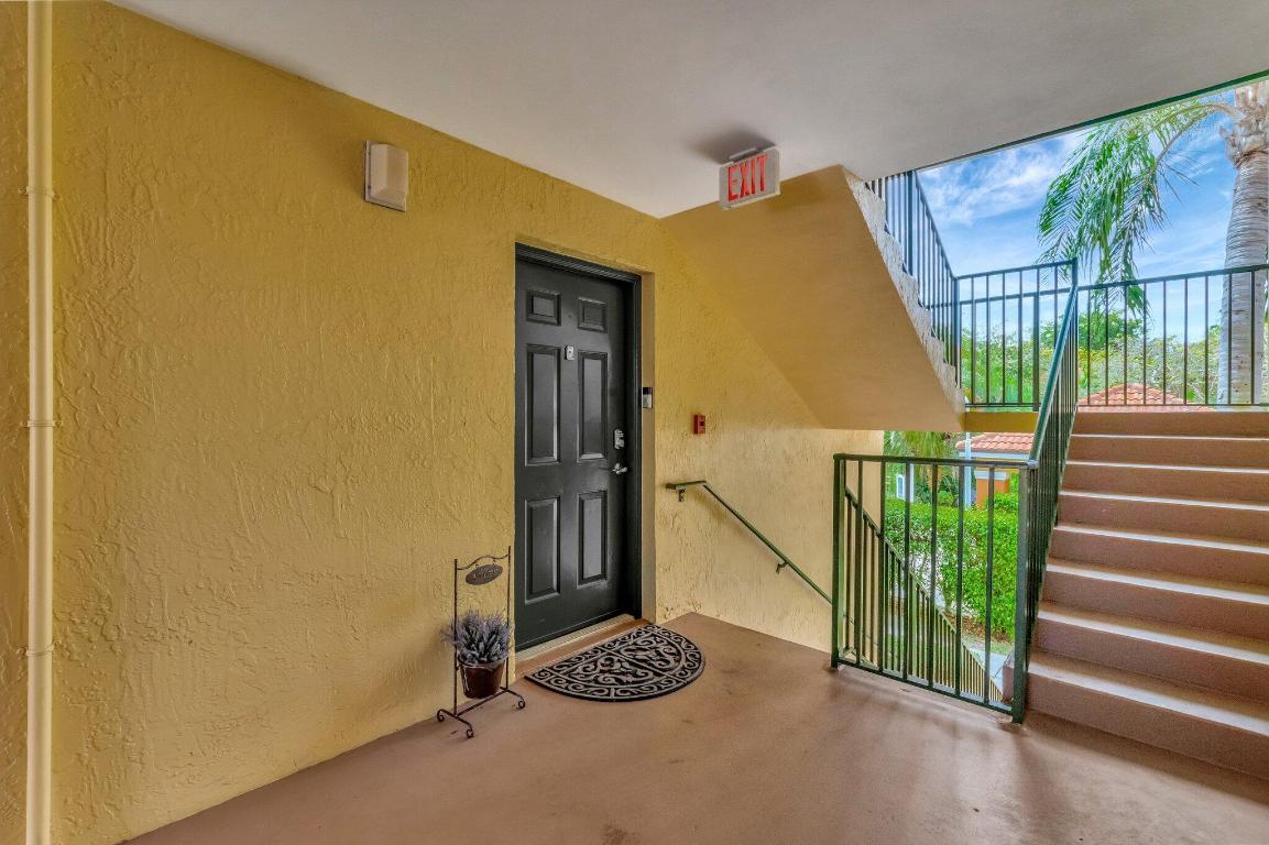 YACHT CLUB ON THE INTRACOASTAL CONDO - Residential